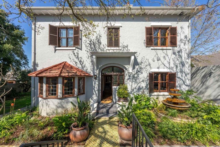 4 Bedroom Property for Sale in Rondebosch Western Cape